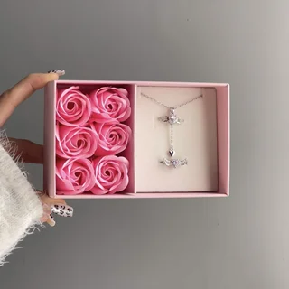 باکس هدیه صورتی