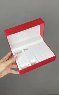 باکس هدیه گل رز قرمز