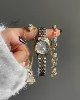 کالکشن دستبند و ساعت طلایی