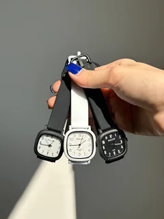 ساعت دخترونه بولون صفحه مربع